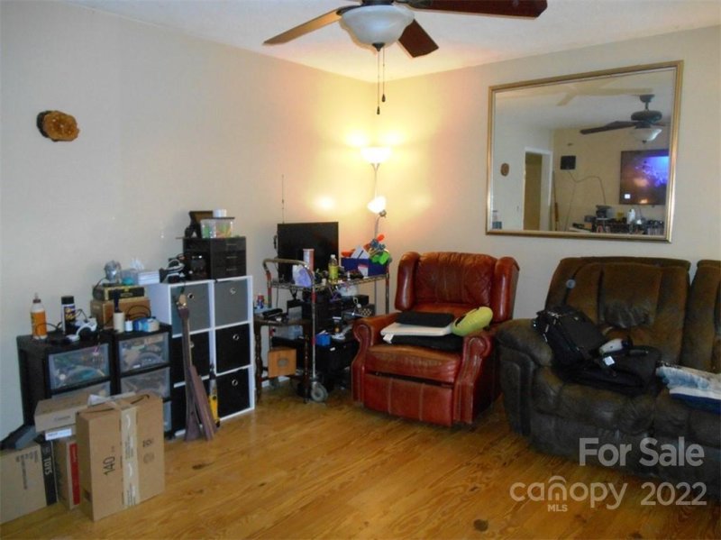 Property image 4 at 1115 Sandhurst Drive, Newton, NC 28658