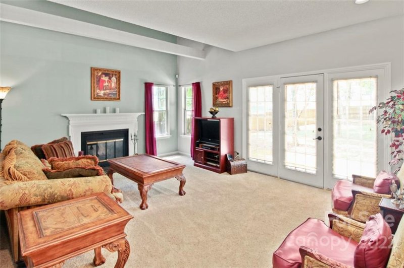 Property image 4 at 8709 Rittenhouse Circle, Charlotte, NC 28270