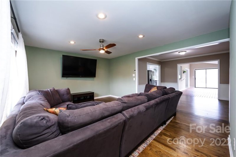 Property image 4 at 6209 Wheeler Drive, Charlotte, NC 28211