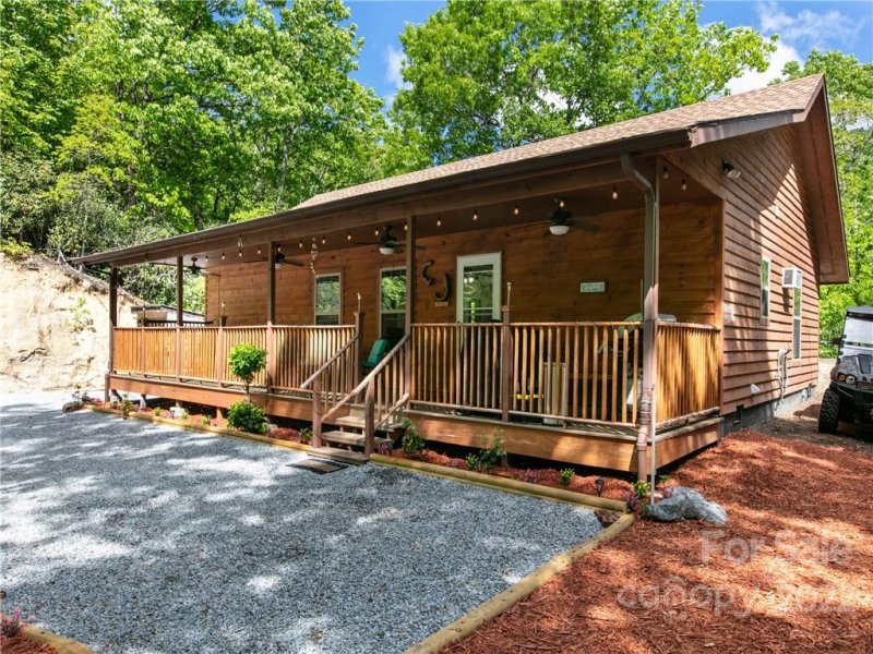Property image 4 at 1089 Old Mill Road, Hendersonville, NC 28792