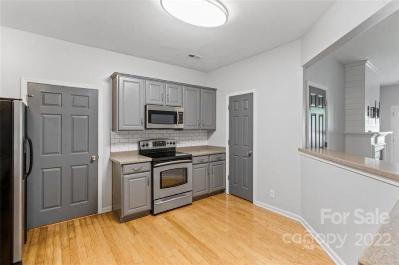 Property image 5 at 3112 Margellina Drive, Charlotte, NC 28210