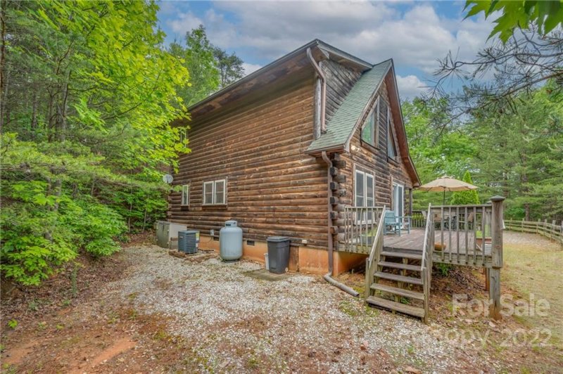 Property image 5 at 126 E Spur Ridge, Bostic, NC 28018