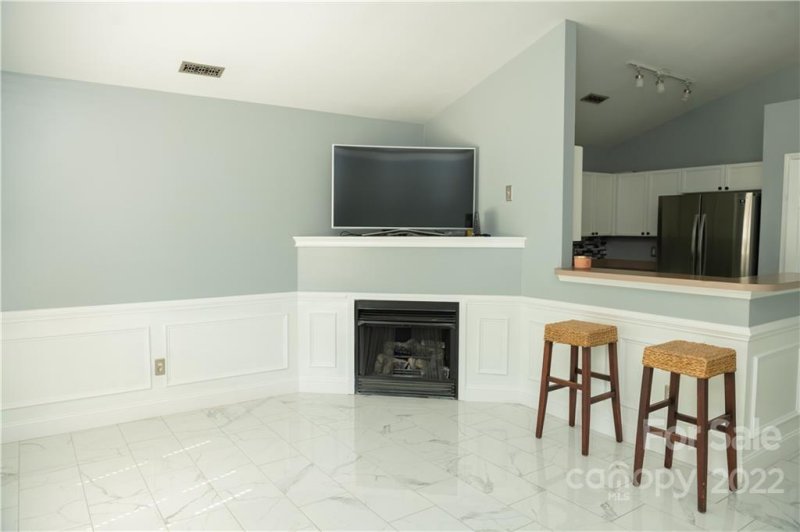 Property image 3 at 5602 Windy Valley Drive, Charlotte, NC 28208