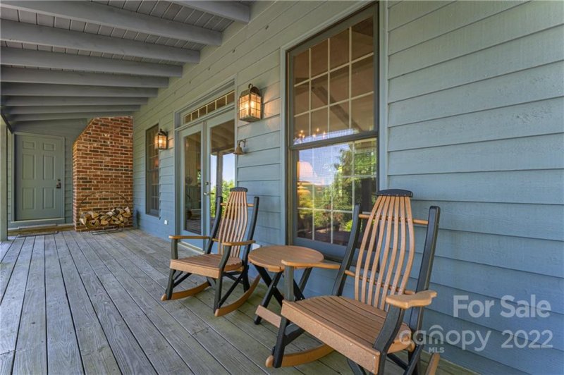 Property image 3 at 78 Queens Way, Spruce Pine, NC 28777