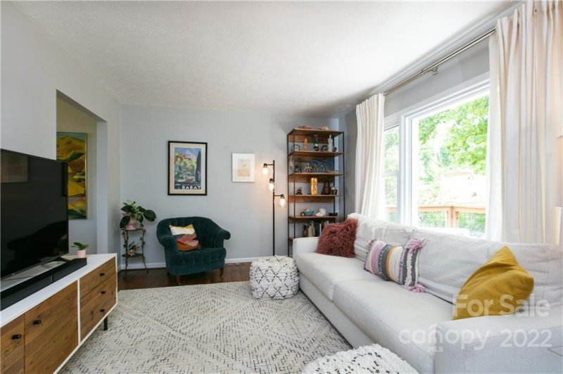 Property image 5 at 194 Stradley Mountain Road, Asheville, NC 28806