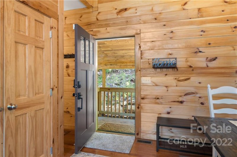 Property image 4 at 215 Appalachian Trail, Maggie Valley, NC 28751