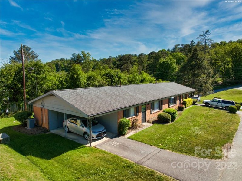 Property image 3 at 365 Weaverville Road, Asheville, NC 28804