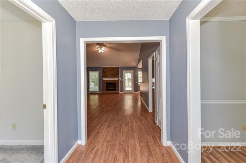 Property image 4 at 10141 Crayton Drive, Charlotte, NC 28269