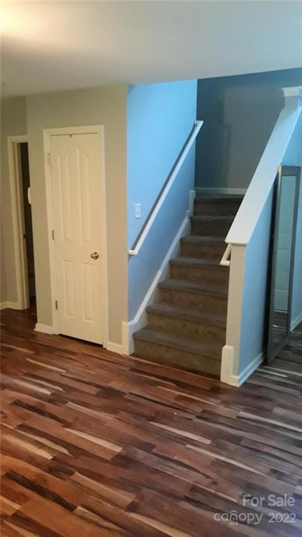 Property image 2 at 8236 Thornhaven Court, Charlotte, NC 28212