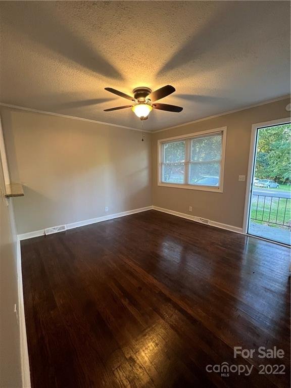 Property image 2 at 2600 Mary Avenue, Gastonia, NC 28052