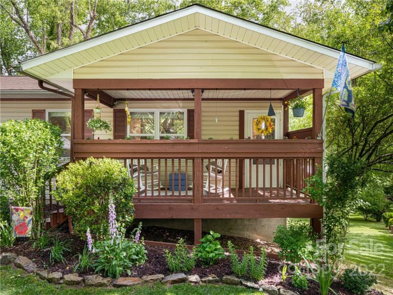 Property image 4 at 22 Wilson Creek Drive, Asheville, NC 28803