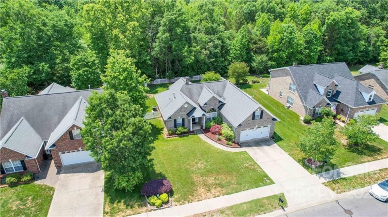 Property image 3 at 806 Juanita Drive, Concord, NC 28027