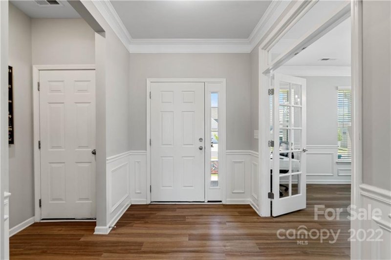 Property image 3 at 110 Lantern Acres Drive, Mooresville, NC 28115