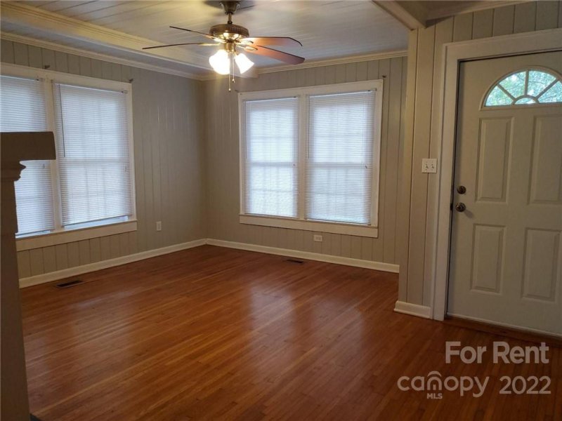 Property image 3 at 1506 Wayside Drive, Gastonia, NC 28054