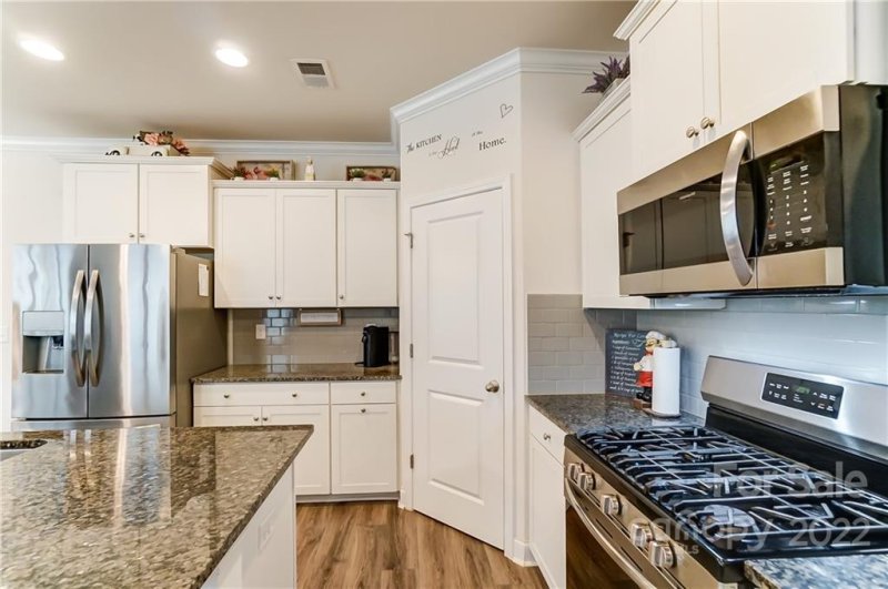 Property image 5 at 703 Little Bluestem Drive, Lake Wylie, SC 29710