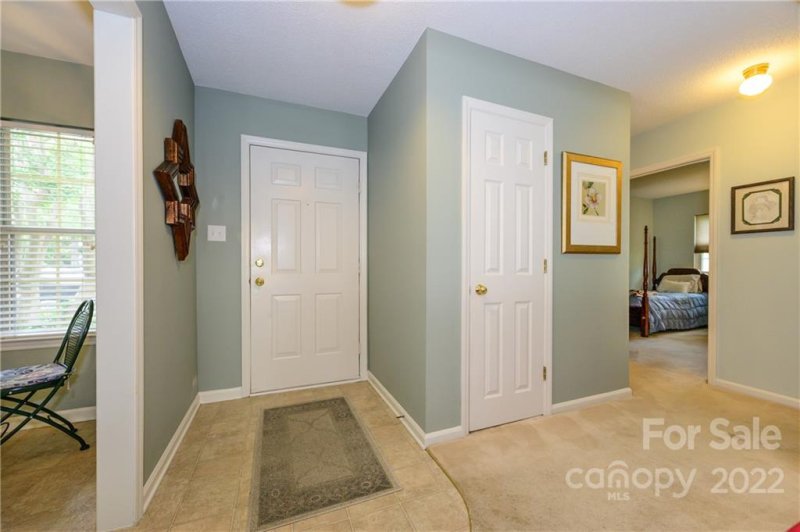 Property image 3 at 2710 New Hamlin Way, Charlotte, NC 28210