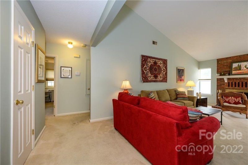 Property image 4 at 2710 New Hamlin Way, Charlotte, NC 28210