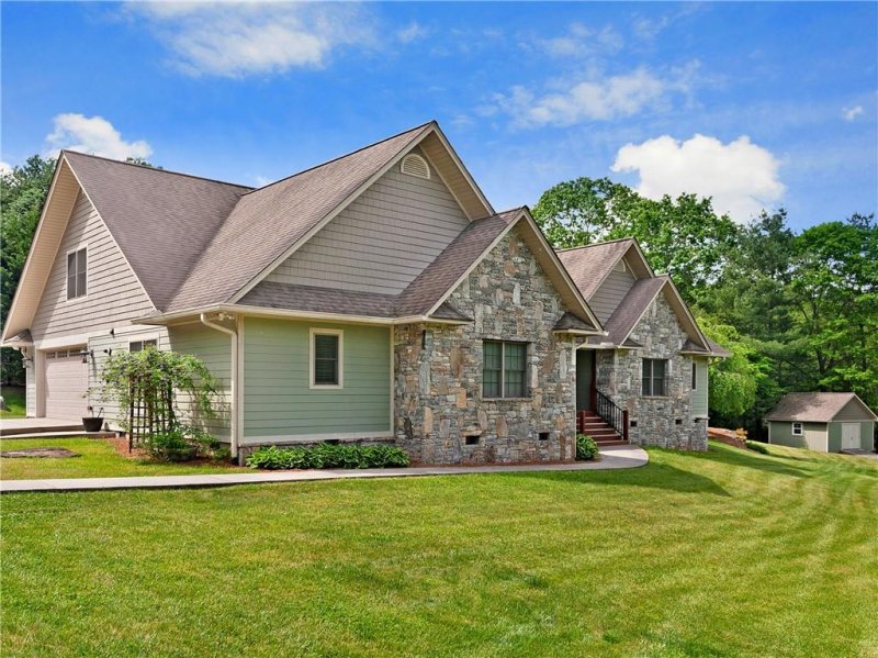 Property image 5 at 62 Vision Road, Canton, NC 28716