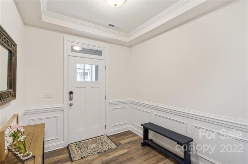 Property image 2 at 10245 Glenmere Creek Circle, Charlotte, NC 28262