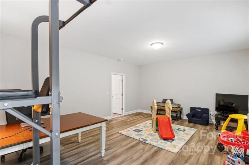 Property image 4 at 10245 Glenmere Creek Circle, Charlotte, NC 28262