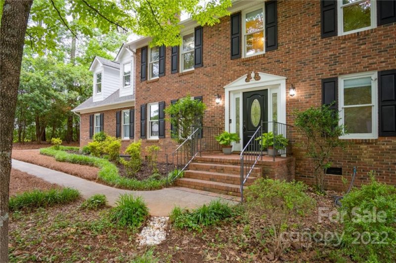 Property image 3 at 2615 Oakhurst Drive, Rock Hill, SC 29732