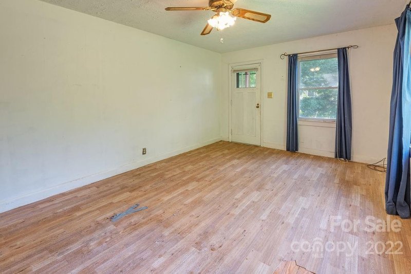 Property image 2 at 290 Hillside Street, Asheville, NC 28801