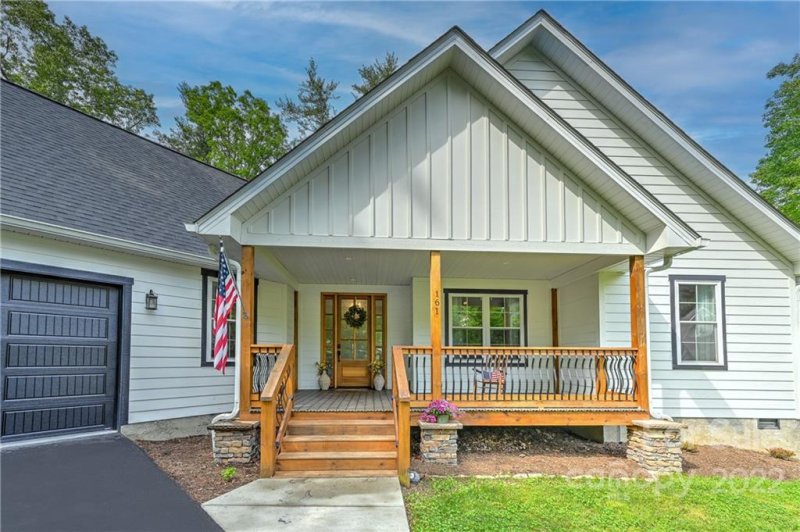 Property image 2 at 161 Snooks Path, Mars Hill, NC 28754