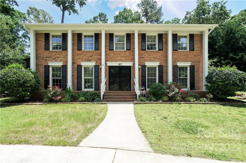 1417 Mclaughlin Drive