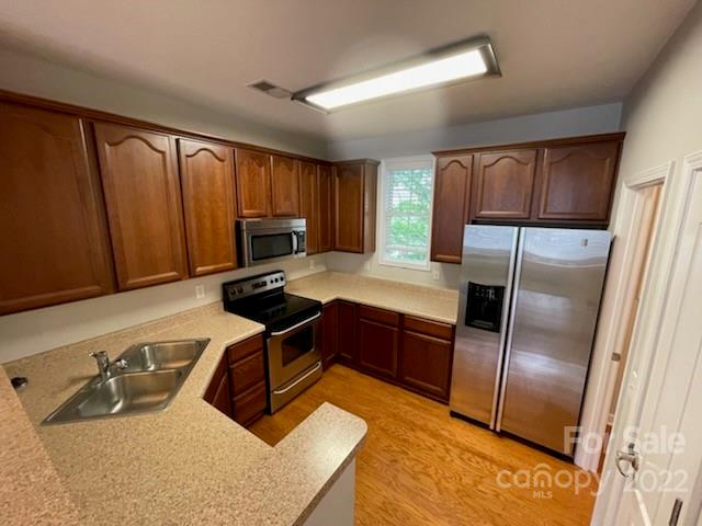 Property image 4 at 132 Market Place Avenue, Mooresville, NC 28117