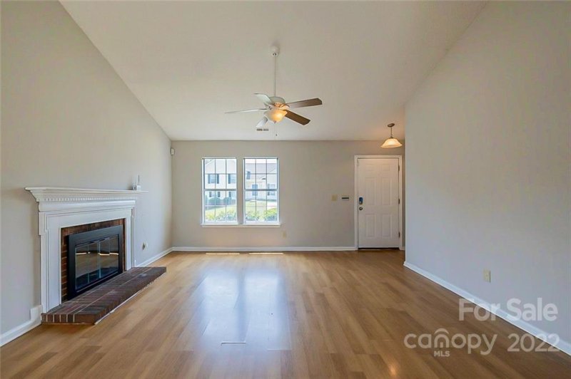 Property image 4 at 9637 Kenneth Glenn Drive, Charlotte, NC 28213