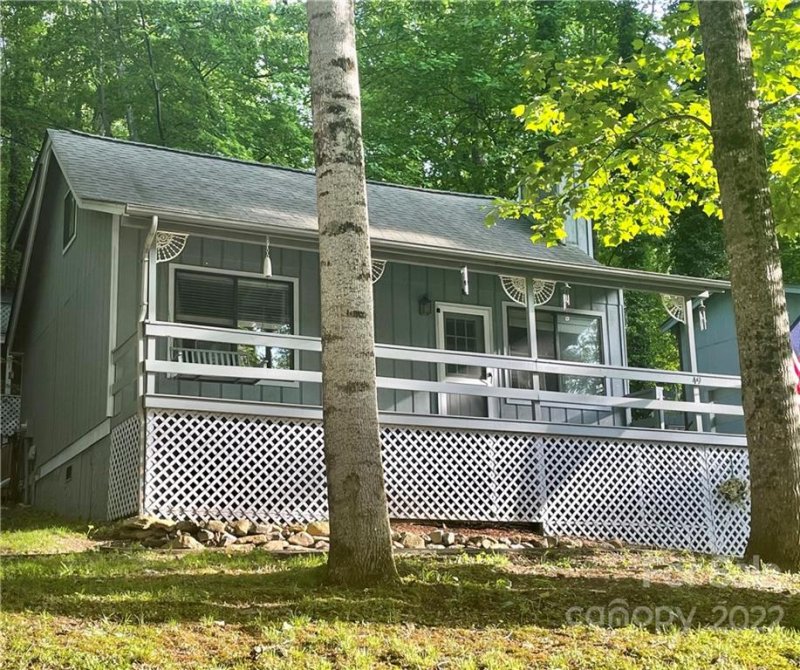 Property image 2 at 49 Lisa Lane, Maggie Valley, NC 28751