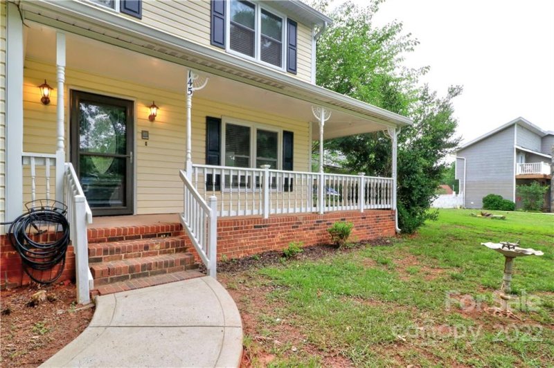 Property image 4 at 145 Gondola Road, Mooresville, NC 28117