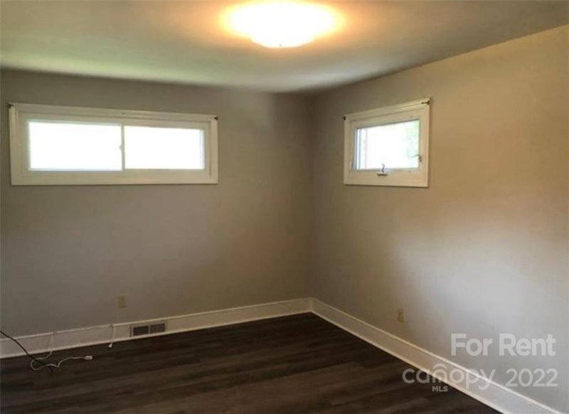 Property image 4 at 638 Coulwood Drive, Charlotte, NC 28214