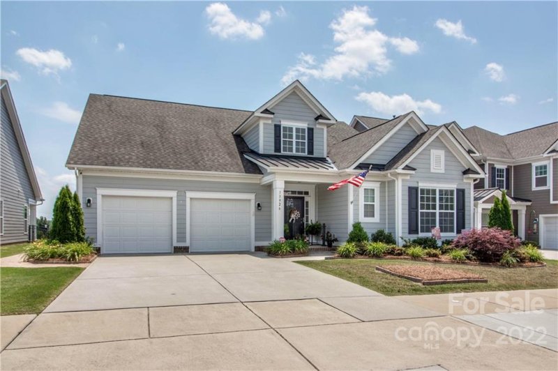 Property image 3 at 13926 Tilesford Lane, Huntersville, NC 28078