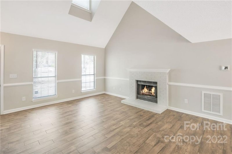 Property image 4 at 8627 Brookstead Drive, Charlotte, NC 28215