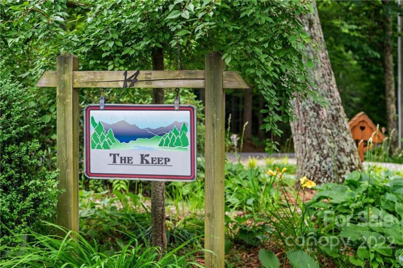 Property image 4 at 14 Spring Road, Spruce Pine, NC 28777