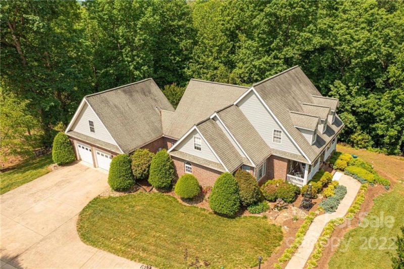 Property image 3 at 121 Lake Forest Drive, Taylorsville, NC 28681