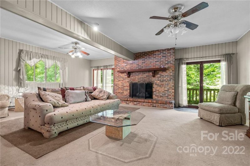 Property image 5 at 5 Mayfair Drive, Candler, NC 28715