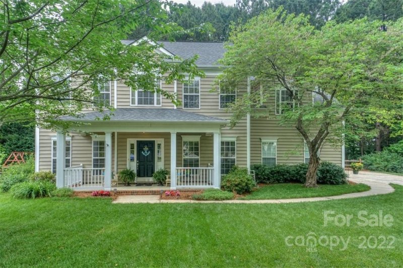 141 Summerbrook Lane