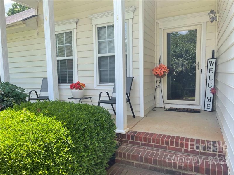 Property image 2 at 4713 Buckminister Court, Charlotte, NC 28269