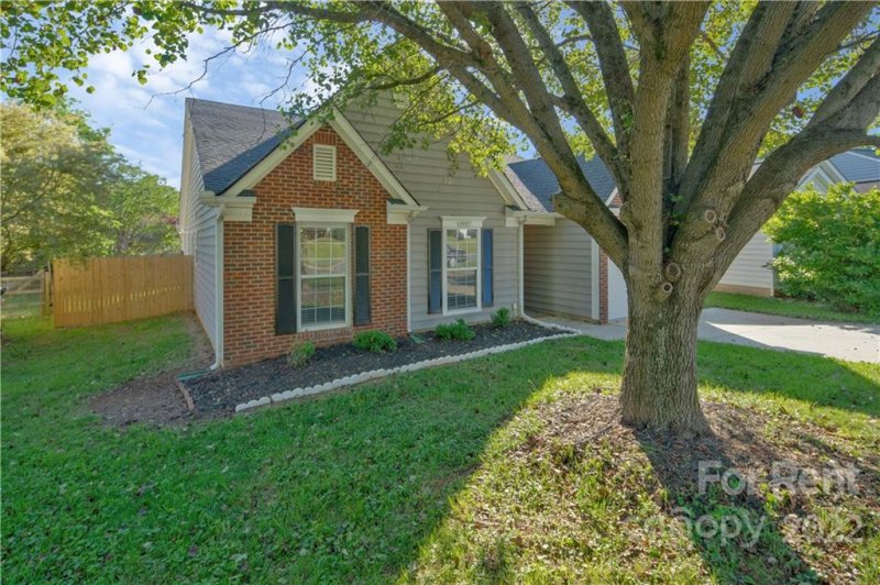 Property image 2 at 11927 Brownestone View Drive, Charlotte, NC 28269