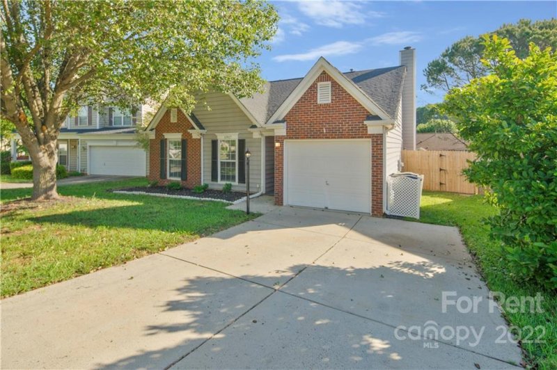 Property image 3 at 11927 Brownestone View Drive, Charlotte, NC 28269