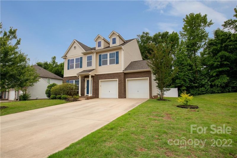 Property image 2 at 1040 Ellis Pond Drive, Rock Hill, SC 29730