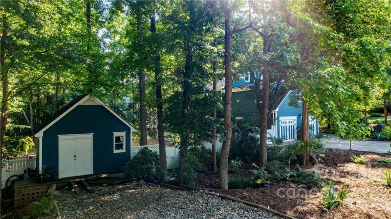 Property image 3 at 10501 Hanging Moss Trail, Mint Hill, NC 28227