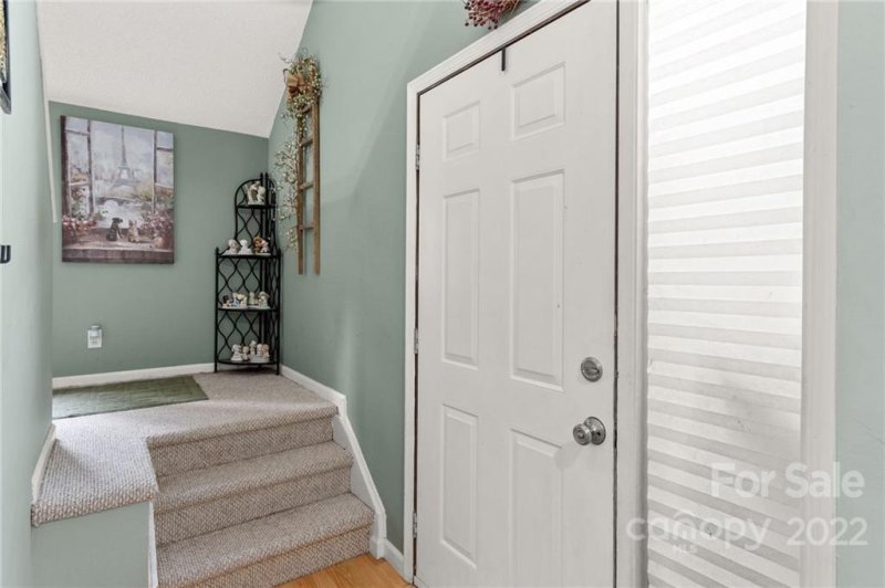 Property image 3 at 107 N Garden Court, Fletcher, NC 28732