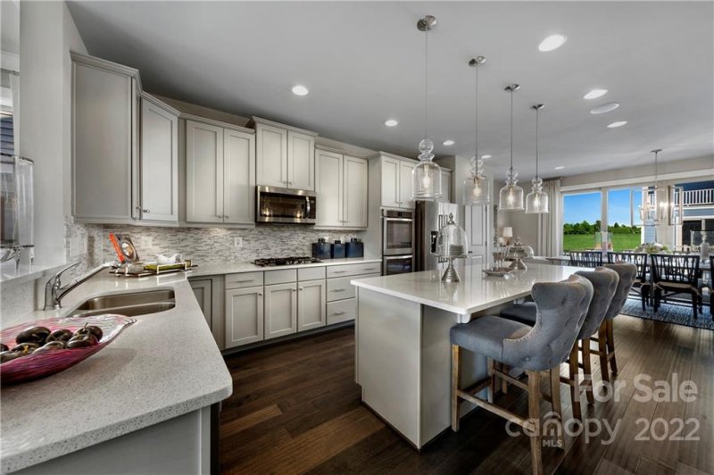 Property image 2 at 442 Simeon Drive, Charlotte, NC 28028