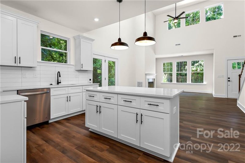 Property image 2 at 2636 Elmin Street, Charlotte, NC 28208