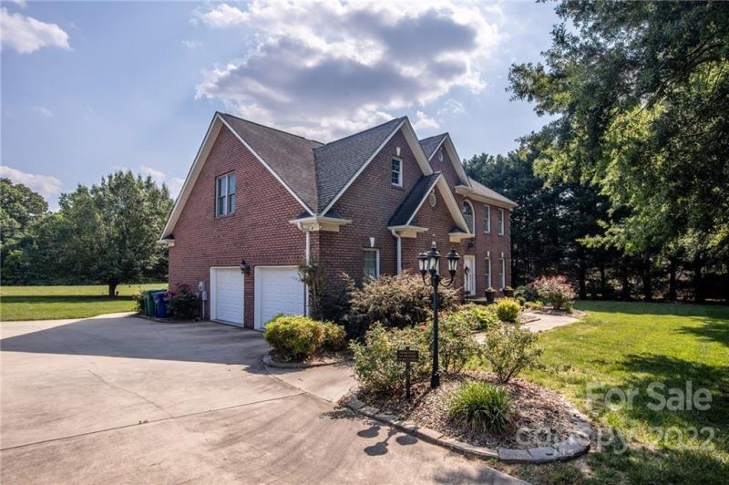 Property image 2 at 102 Water Oak Lane, Stanfield, NC 28163