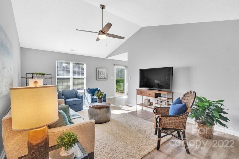 Property image 4 at 1339 Long Grass Court, Charlotte, NC 28216