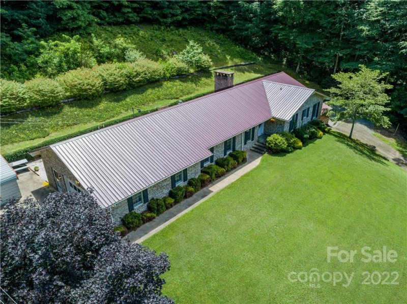 Property image 3 at 180 Lotawatah Drive, Burnsville, NC 28714